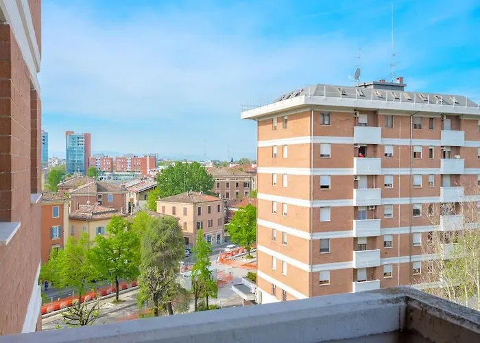 Modena\'S Roof-Top - Ferrari Museum & Maserati